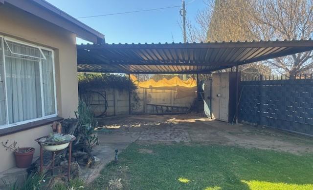 3 Bedroom Property for Sale in Leeudoringstad North West